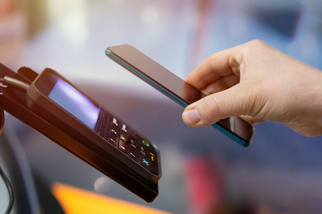 NBG Pay tom: Η νέα λύση αποδοχής πληρωμών από το κινητό