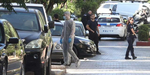 Νέο Ψυχικό: Βρέθηκε εκρηκτικός μηχανισμός έξω από το σπίτι του Γιάννη Πρετεντέρη