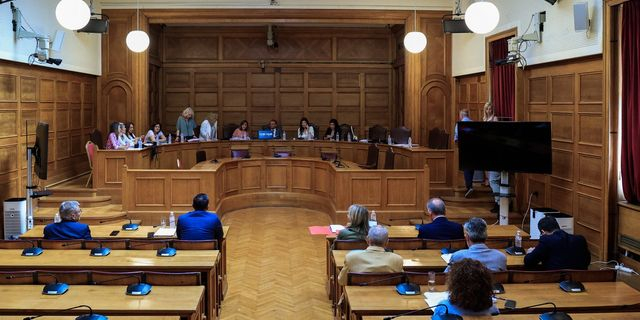Αποχώρησε και ο ΣΥΡΙΖΑ από την προανακριτική για τα Τέμπη