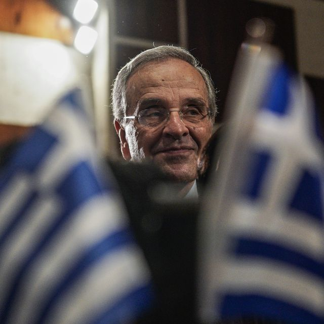 Σκληρό δεξιό ροκ για το κόμμα Σαμαρά
