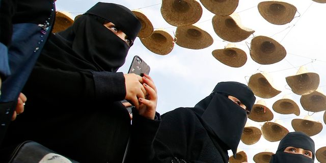Σ. Αραβία: Ταξιδιωτικά μπλόκα σε γυναίκες που αγωνίζονται για τα δικαιώματά τους