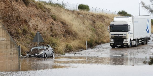 Ισπανία: Δυο αγνοούμενοι μετά τις καταρρακτώδεις βροχές στην Καταλονία