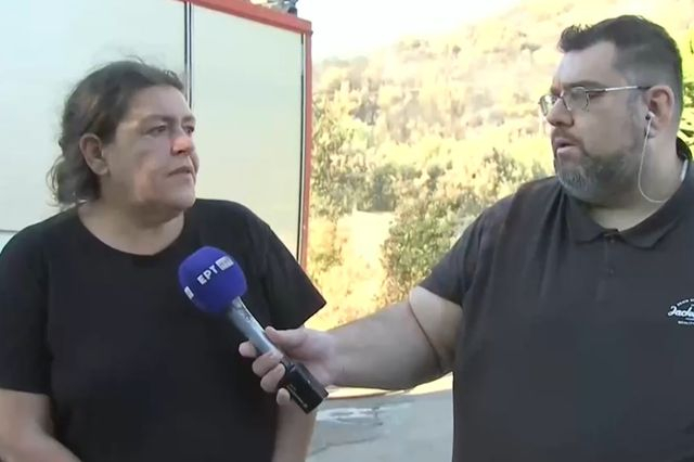 Σπάτα – μαρτυρία πυρόπληκτης: Η φωτιά μπήκε στο σπίτι μας, φύγαμε την τελευταία στιγμή