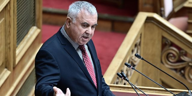 Χίος: Βουλευτής του ΠΑΣΟΚ καταγγέλει ότι στέλεχος της ΝΔ τον κλείδωσε σε εργοτάξιο
