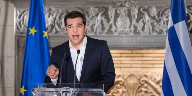 Δημοψήφισμα 10 χρόνια μετά: Ποιοι και γιατί κρύβουν τα πρακτικά της 6ης Ιουλίου