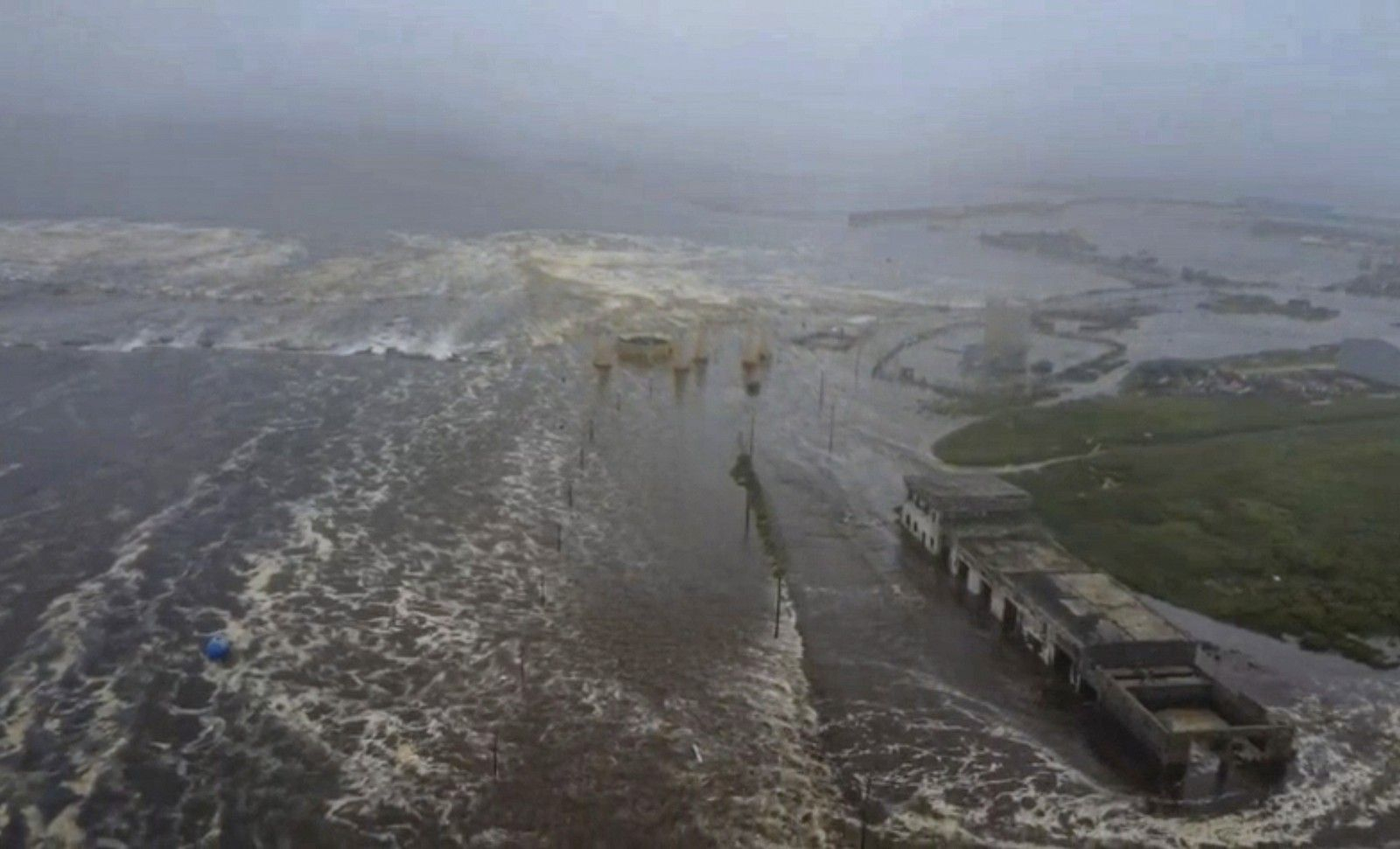 Πλημμυρισμένη περιοχή στο Σεβέρο-Κουρίλσκ μετά τον σεισμό 8,8 Ρίχτερ