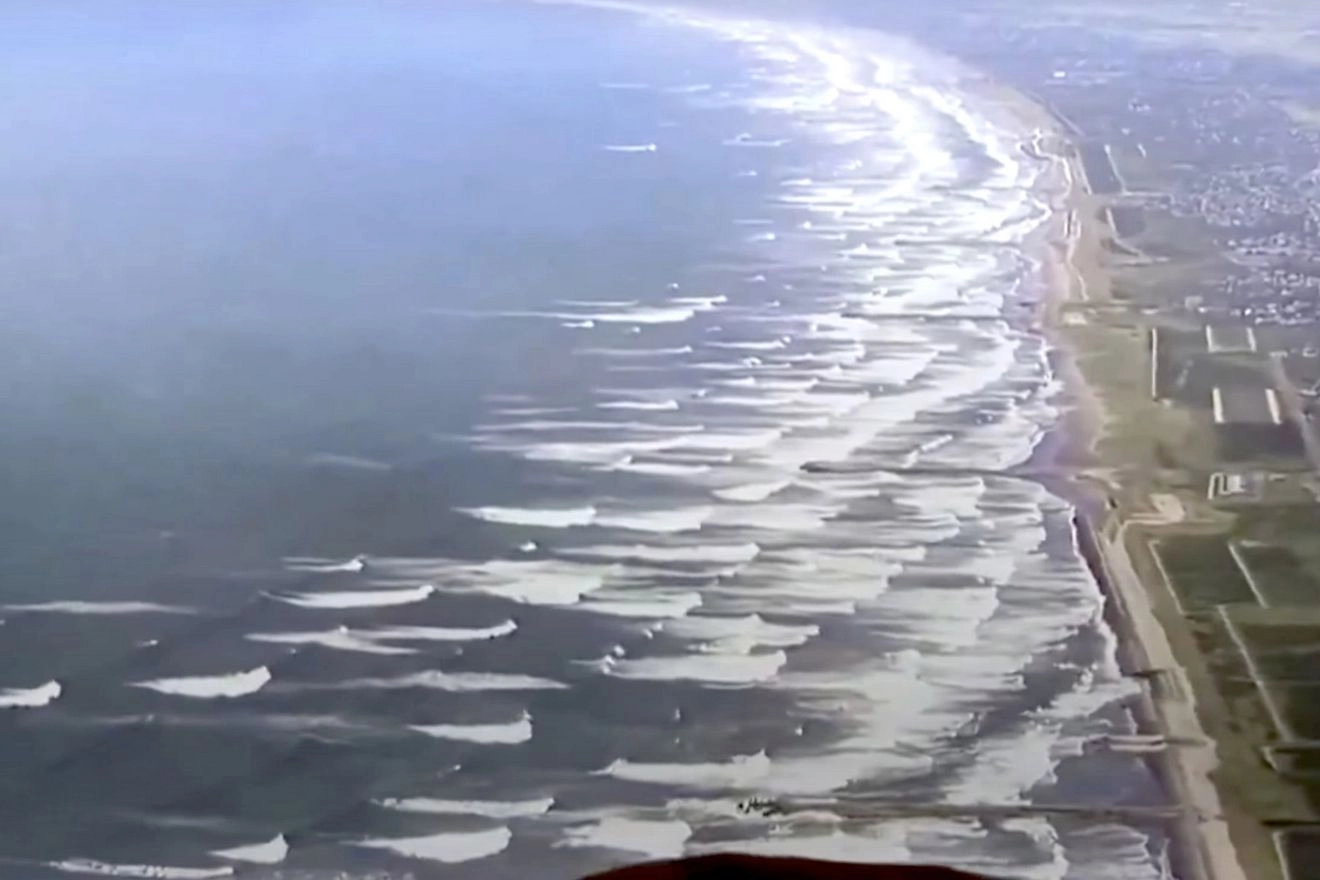 tsunami στην Tateyama της Ιαπωνίας