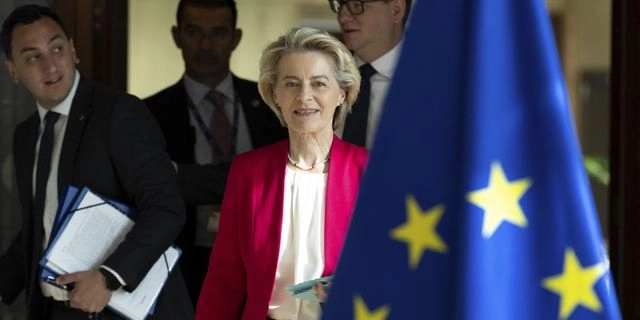 Φον ντερ Λάιεν: Πρόταση δυσπιστίας κατά της προέδρου της Κομισιόν
