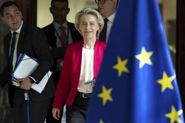 Φον ντερ Λάιεν: Πρόταση δυσπιστίας κατά της προέδρου της Κομισιόν