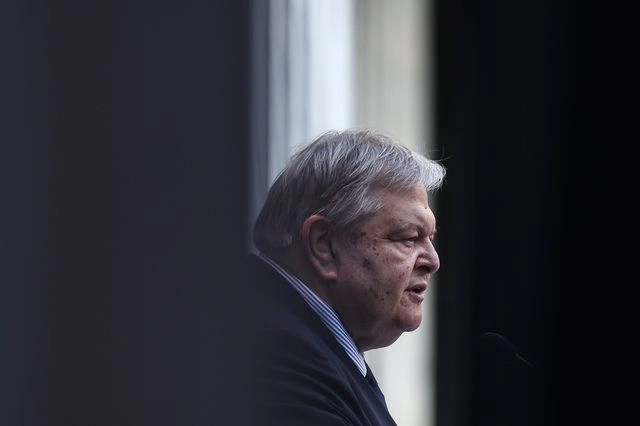 “Βόμβες” Βενιζέλου για τα μέτρα της κυβέρνησης στο Μεταναστευτικό
