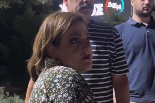 Δανάη Μπάρκα: Η φάρσα που “παρέλυσε” τη Βίκυ Σταυροπούλου