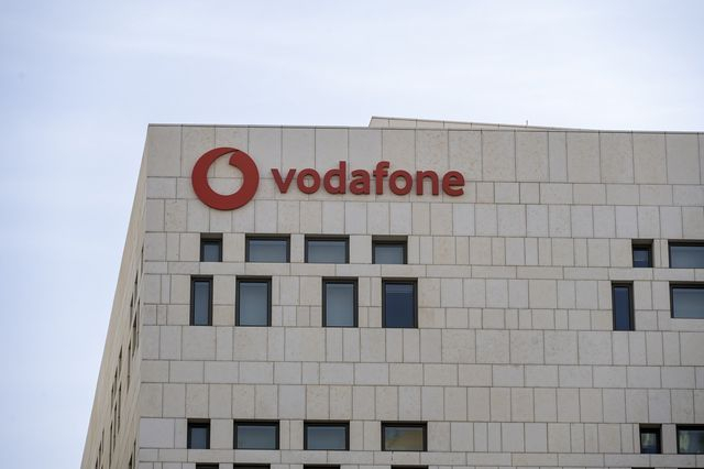 Vodafone Ελλάδος: Ανεβαίνουν οι πελάτες συμβολαίου και η ζήτηση για mobile data