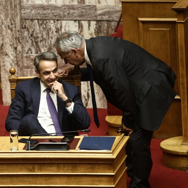 Εξεταστική συγκάλυψης σε “γραμμή” Βορίδη και οι γκρίνιες στο γαλάζιο “μαντρί”