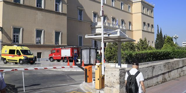 Βουλή: Συναγερμός για ύποπτο φάκελο που εντοπίστηκε στην αλληλογραφία
