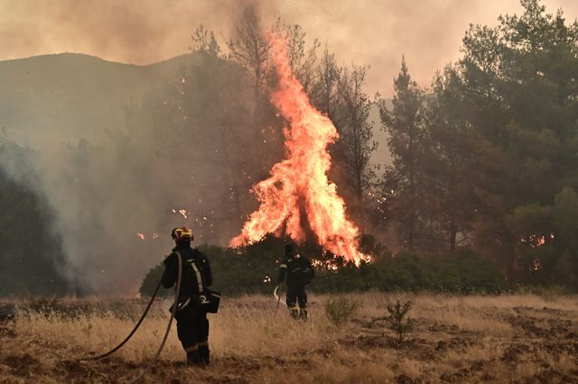 “Ακραία δυσκολία ελέγχου πυρκαγιών” από σήμερα έως το Σάββατο