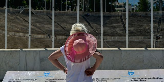 “Καμίνι” η χώρα: Πού απαγορεύεται η κυκλοφορία – Ακραίος κίνδυνος φωτιάς αύριο