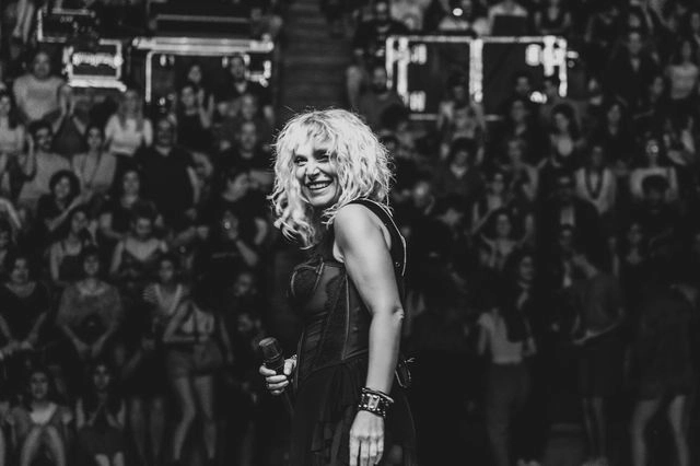 Ελεωνόρα Ζουγανέλη live στην Τεχνόπολη : Μία μεγάλη μουσική γιορτή στην καρδιά της Αθήνας