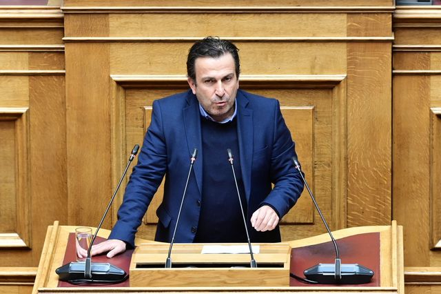 Ο υπεύθυνος Κ.Τ.Ε. Παιδείας του ΠΑΣΟΚ-Κινήματος Αλλαγής, Στέφανος Παραστατίδης
