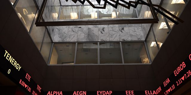 Χρηματιστήριο: Κλείσιμο με πτώση 1,26% – Γιατί οι αγορές αντιδρούν αρνητικά