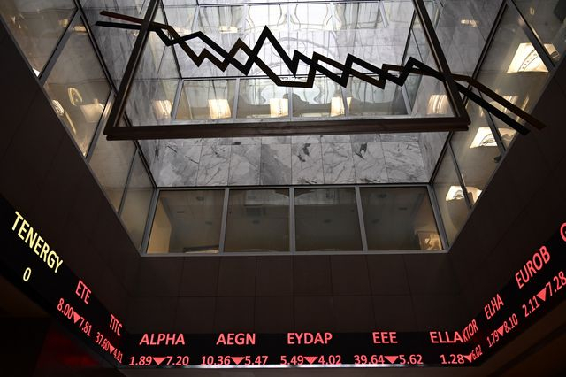 Χρηματιστήριο: Κλείσιμο με πτώση 1,26% – Γιατί οι αγορές αντιδρούν αρνητικά