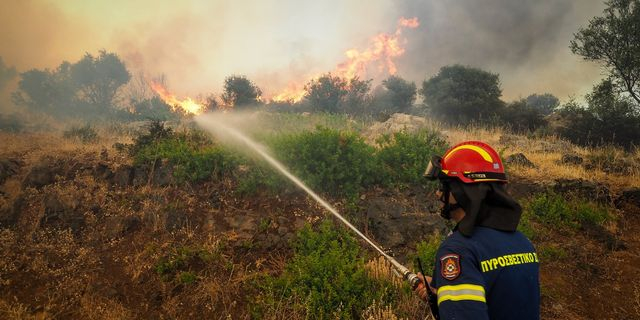 Κατάσβεση φωτιάς (αρχείο)