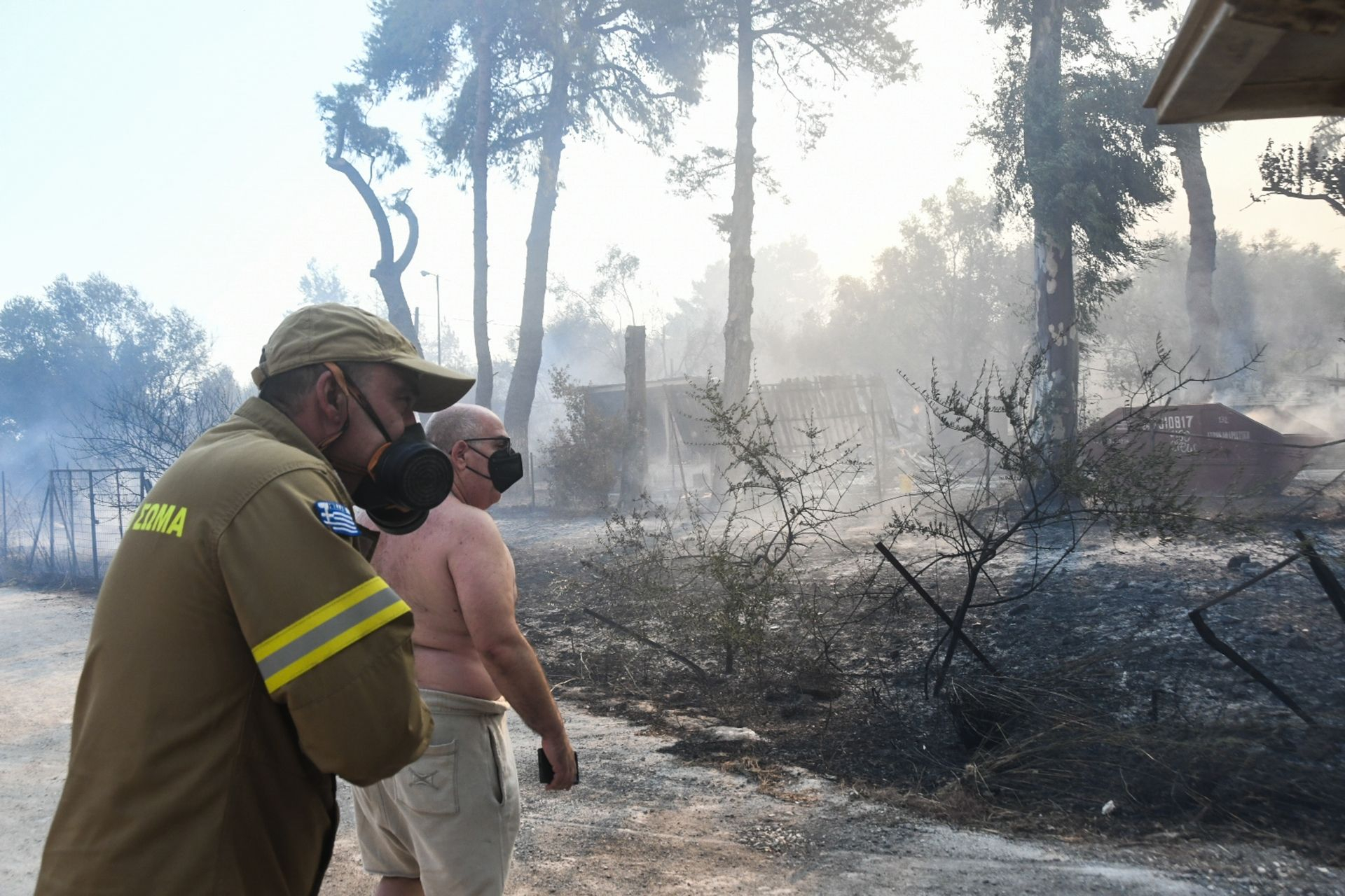 Δεύτερη ημέρα της πυρκαγιάς στην Αχαΐα