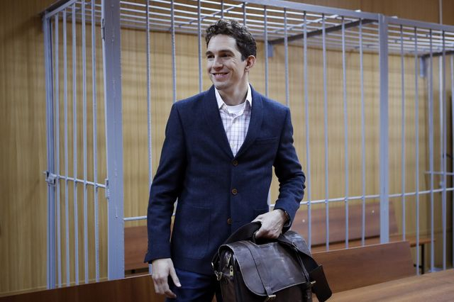 Ο δημοσιογράφος Alec Luhn που αποκλείστηκε στο βουνό