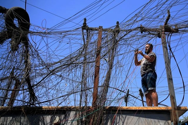 Ολικό μπλακάουτ “χτυπά” το Ιράκ ενώ ο υδράργυρος φτάνει τους 50 βαθμούς Κελσίου