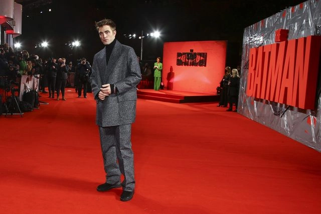 Robert Pattinson