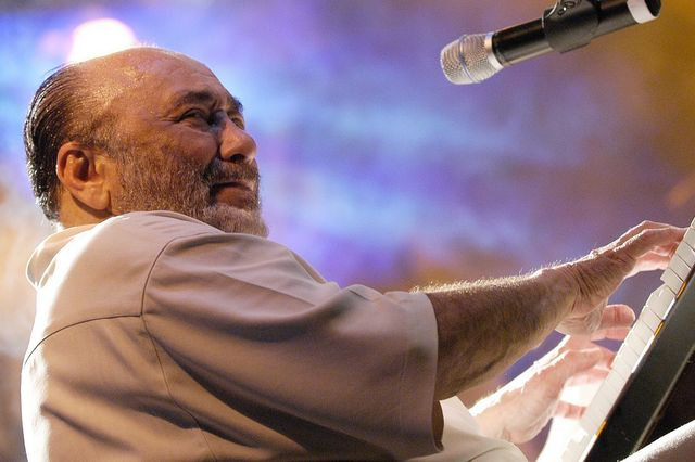 Eddie Palmieri: Πέθανε ο καινοτόμος μουσικός της Latin