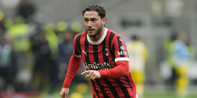 Παναθηναϊκός: Σε διαπραγματεύσεις με τον Καλάμπρια, σύμφωνα με Ιταλό δημοσιογράφο