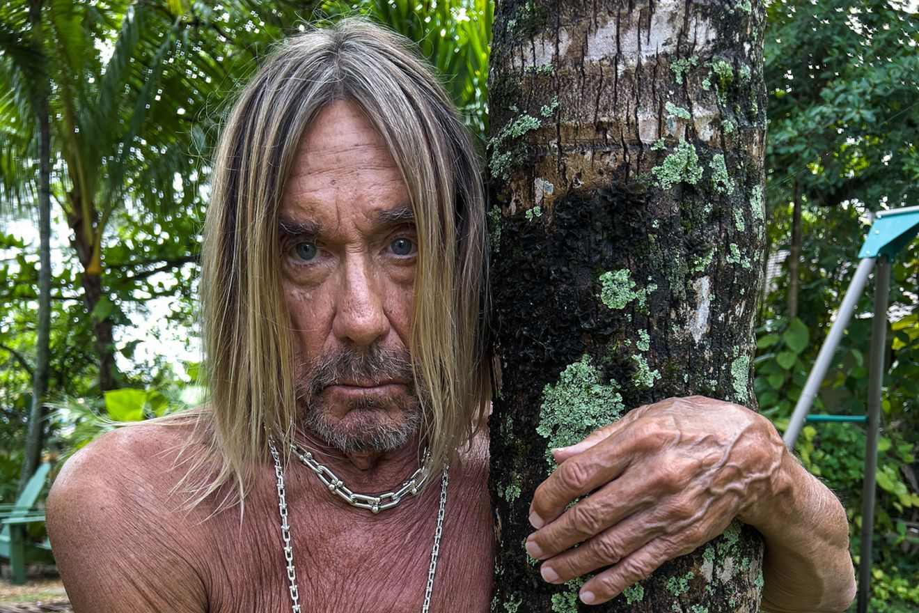 Από τον Iggy Pop στον Πάπα Φραγκίσκο: Είσαι “καλεσμένος” στον κόσμο του Juergen Teller”