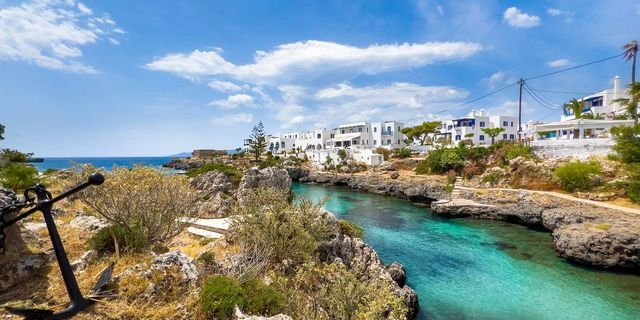 Κύθηρα: Ταξίδι στο νησί των Ενετών και Βυζαντινών