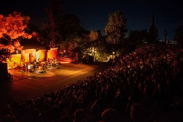 Φ hill Sessions : Ο Σεπτέμβριος γεμίζει μουσική στον λόφο Φιλοπάππου