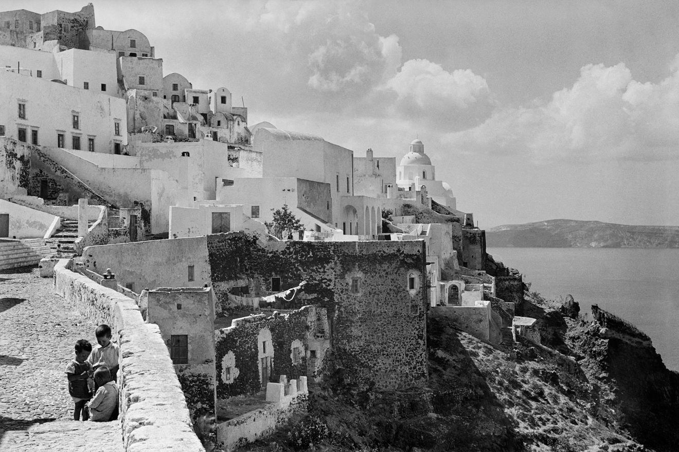 Η Σαντορίνη πριν από τον σεισμό του 1956 – Εικόνες ενός “ξεχασμένου” τόπου