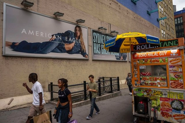 Τι απαντά η American Eagle μετά το σάλο με τη διαφήμιση της Σίντνεϊ Σουίνι
