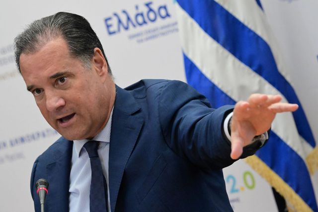 Ο Άδωνις Γεωργιάδης βάζει το “Εγώ” του πάνω από το ΕΣΥ