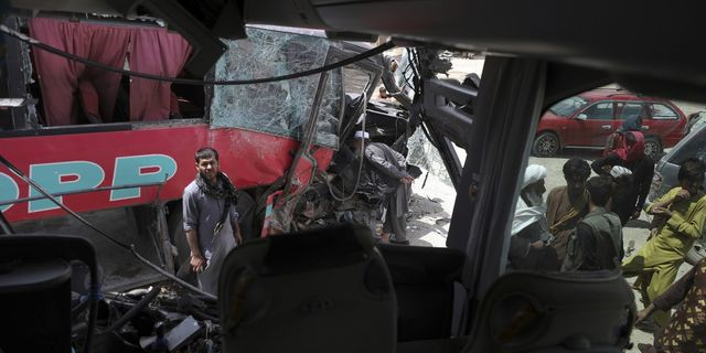 Αφγανιστάν: Τουλάχιστον 71 νεκροί σε τροχαίο δυστύχημα – Ανάμεσά τους 17 παιδιά