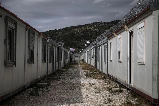 Το κέντρο κράτησης μεταναστών στην Αμυγδαλέζα