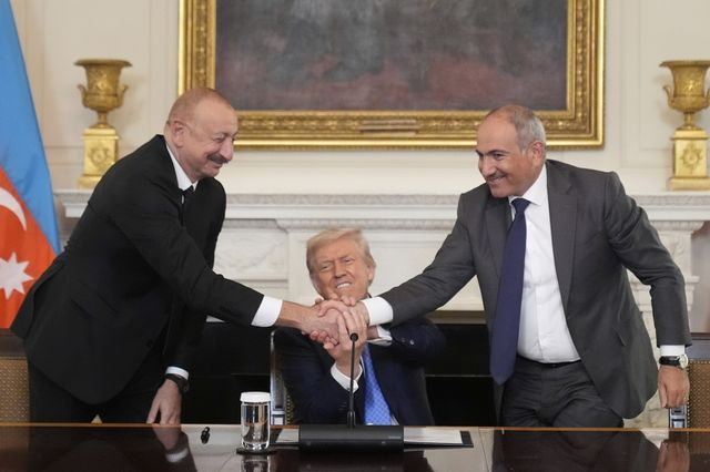 Αρμενία – Αζερμπαϊτζάν: Στη δημοσιότητα το κείμενο της συμφωνίας ειρήνης