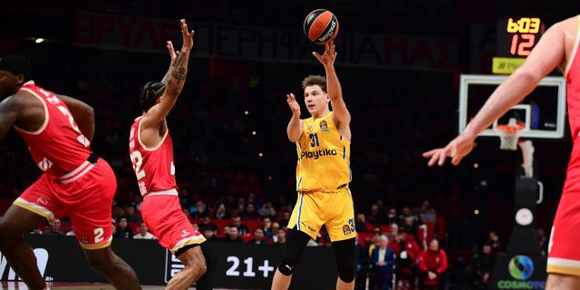 Μακάμπι Τελ Αβίβ: Τέλος ο Γιοκουμπάιτις