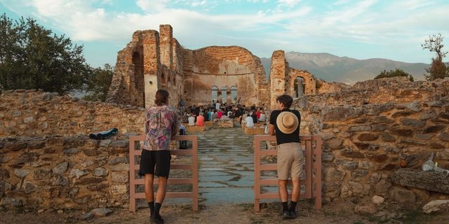 TRIETHNÉS από τη Μικρολίμνη στον Άγιο Αχίλλειο – Ένα φεστιβάλ σύγχρονης μουσικής στις Πρέσπες