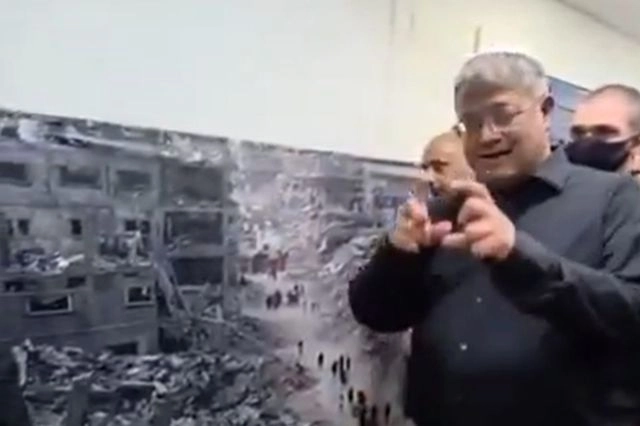 Ο ακροδεξιός Μπεν-Γκβιρ κρέμασε αφίσα με την ισοπεδωμένη Γάζα για να τη βλέπουν Παλαιστίνιοι κρατούμενοι