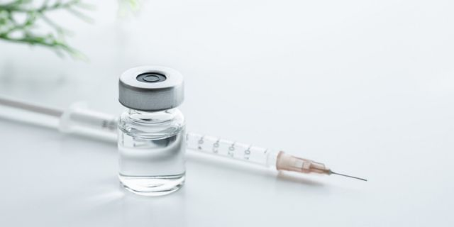 Innotox: Το φθηνό Botox που κατακλύζει το διαδίκτυο, αλλά ενέχει μεγάλους κινδύνους