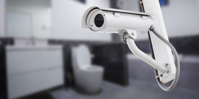 Νίκαια: 43χρονος είχε βάλει κρυφή κάμερα σε γυναικείες τουαλέτες