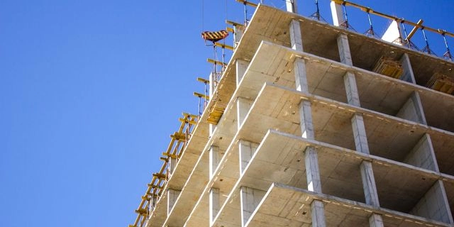 “Ραντάρ” για τη συντήρηση των μεγάλων έργων του ΠΔΕ