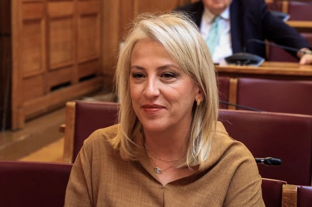 Ρένα Δούρου
