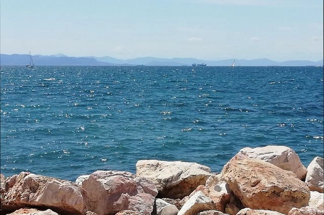 Παλαιό Φάληρο: Ομολόγησε η γυναίκα για το νεκρό κοριτσάκι – Είναι η μητέρα του