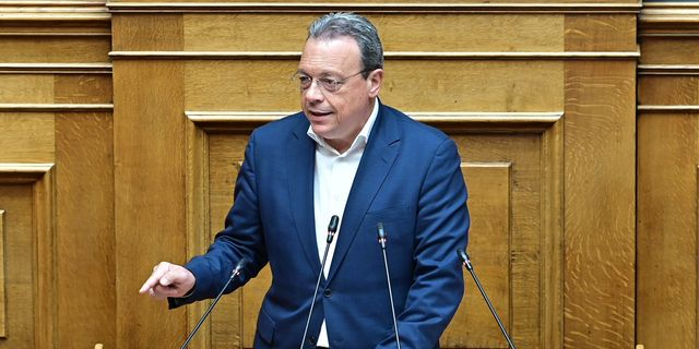 Σωκράτης Φάμελλος
