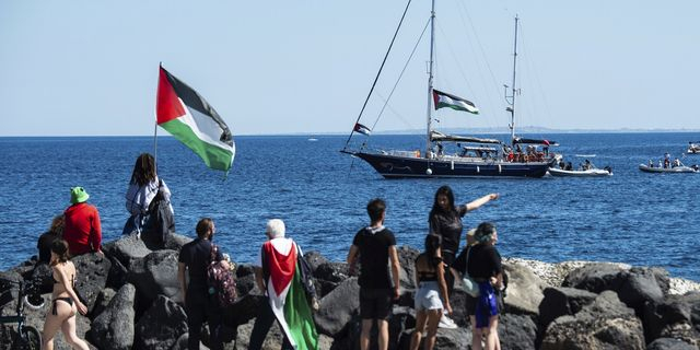 Ακτιβιστές του Freedom Flotilla Coalition ξεκίνησαν με το πλοίο Madlleen για τη Γάζα τον περασμένο Ιούνη
